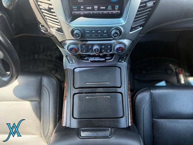 2019 Chevrolet Suburban Premier Sport Utility 4D - 23069310 - 24
