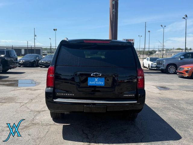 2019 Chevrolet Suburban Premier Sport Utility 4D - 23069310 - 5
