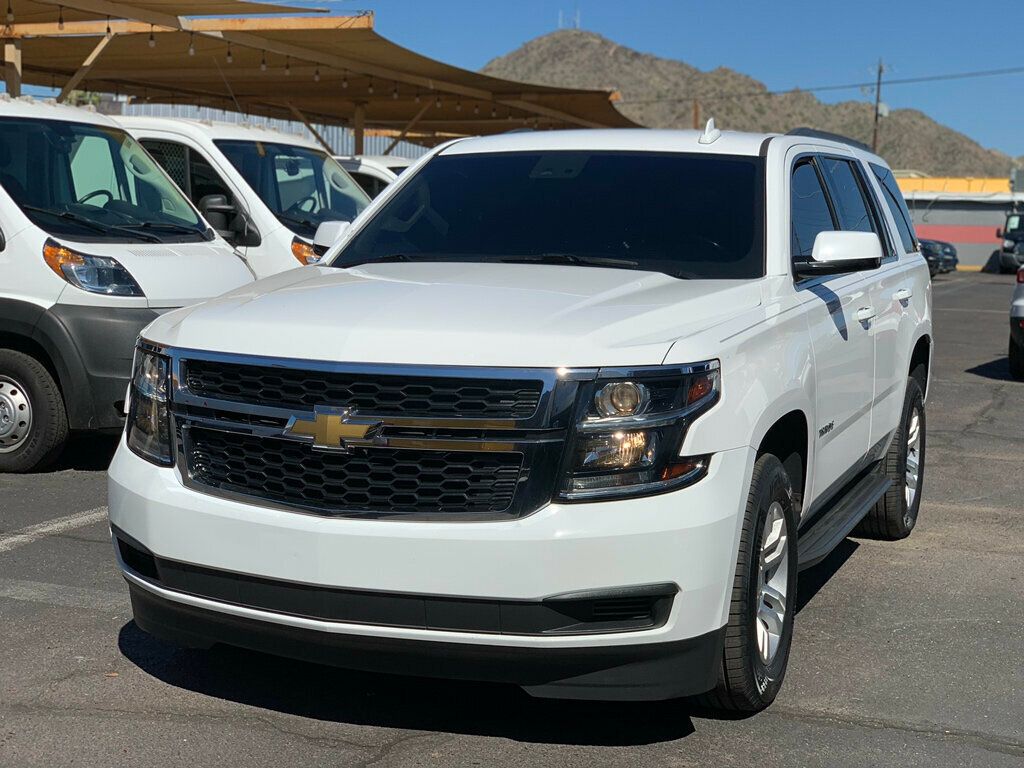 2019 Chevrolet Tahoe LS photo 3