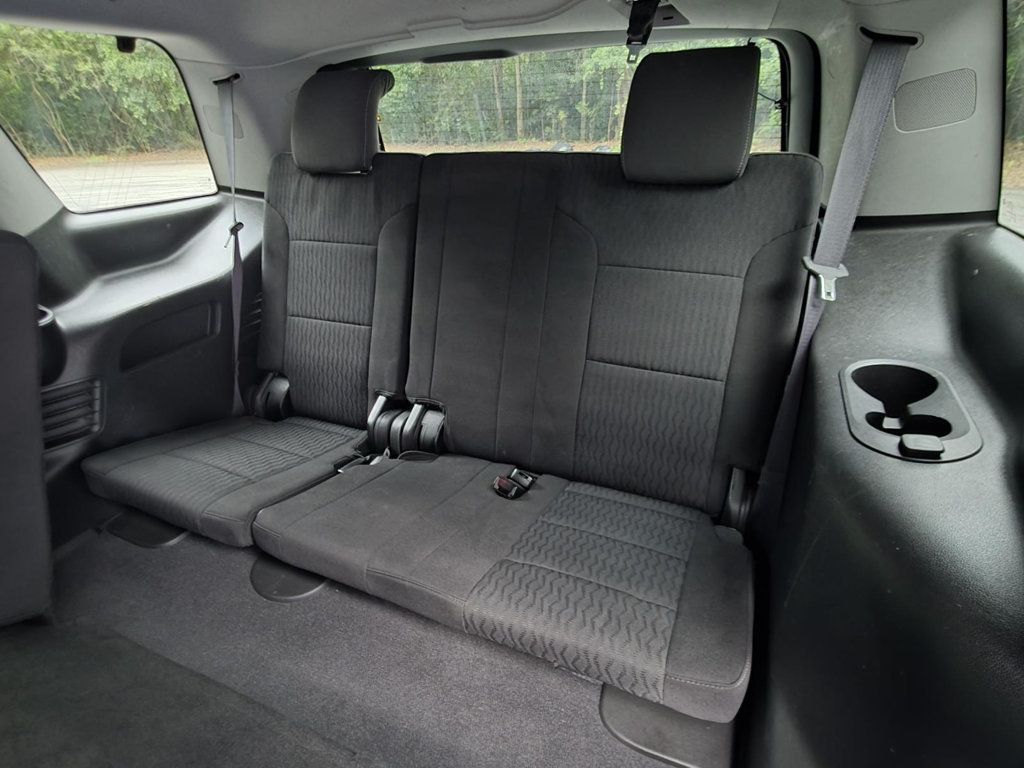 2019 Chevrolet Tahoe LS photo 12