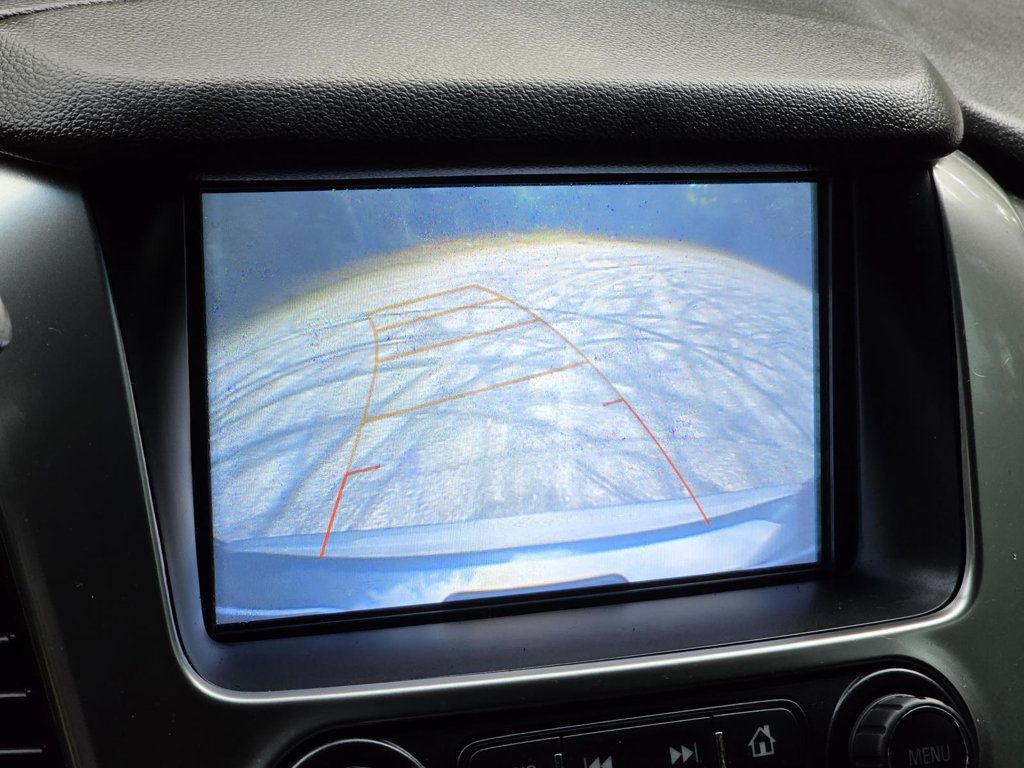 2019 Chevrolet Tahoe LS photo 13