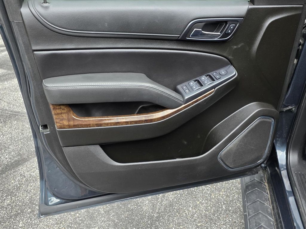 2019 Chevrolet Tahoe LS photo 25
