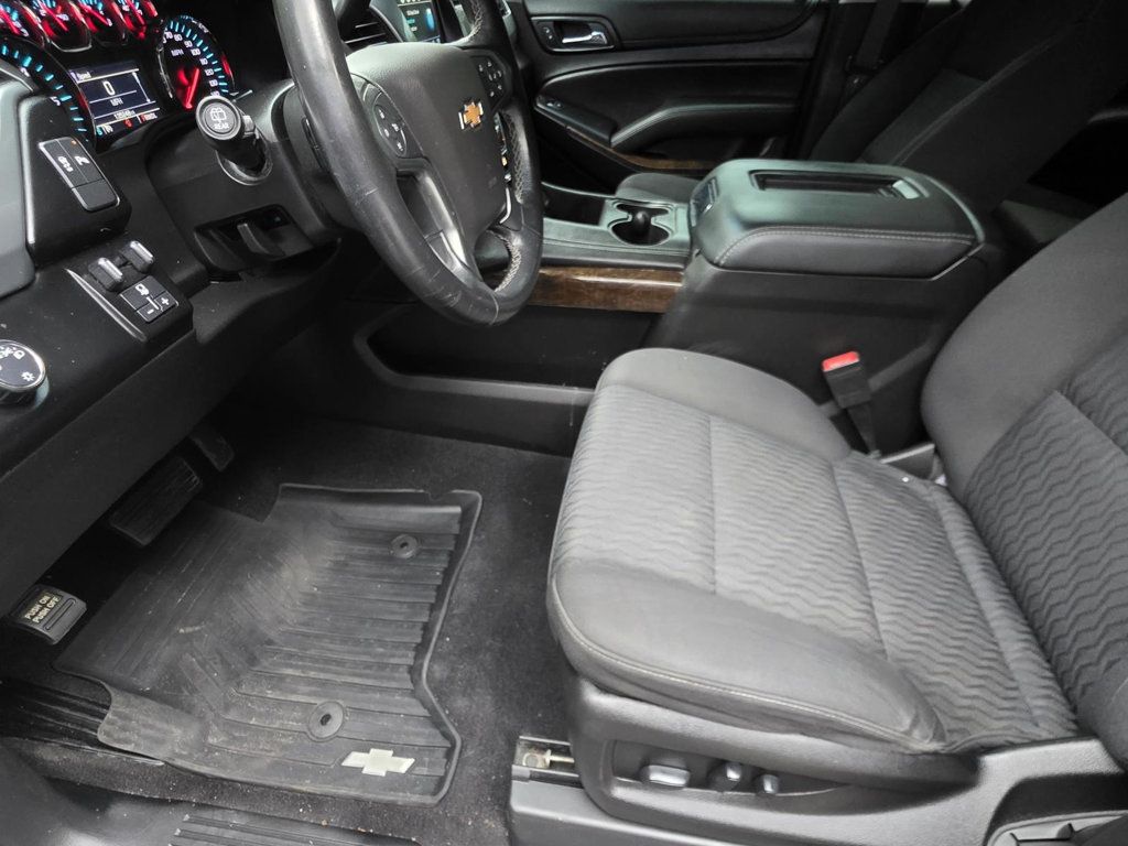 2019 Chevrolet Tahoe LS photo 6