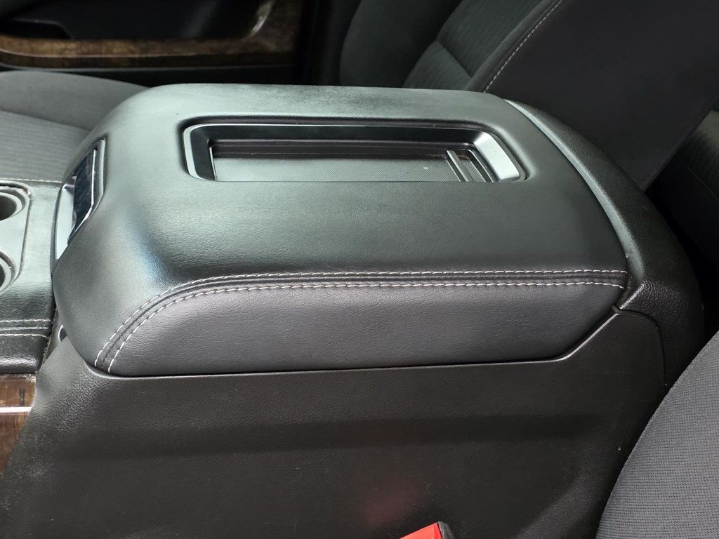 2019 Chevrolet Tahoe LS photo 7