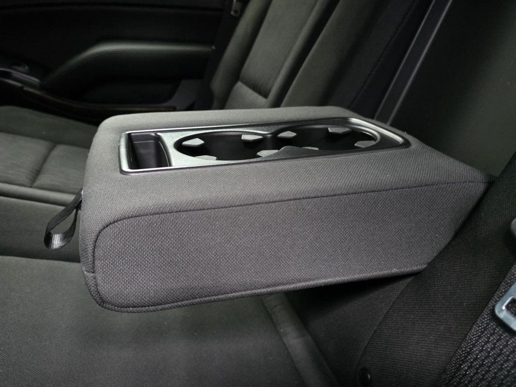 2019 Chevrolet Tahoe LS photo 9