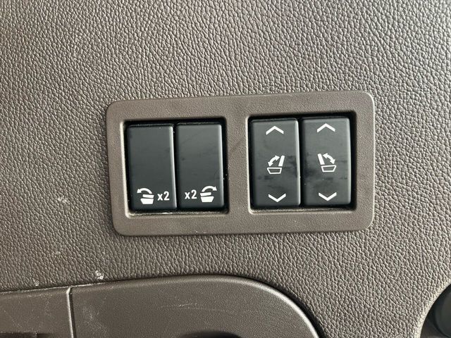 2019 Chevrolet Tahoe 2WD 4dr Premier - 21768047 - 25