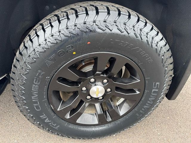 2019 Chevrolet Tahoe 4WD 4dr LT - 23018414 - 9