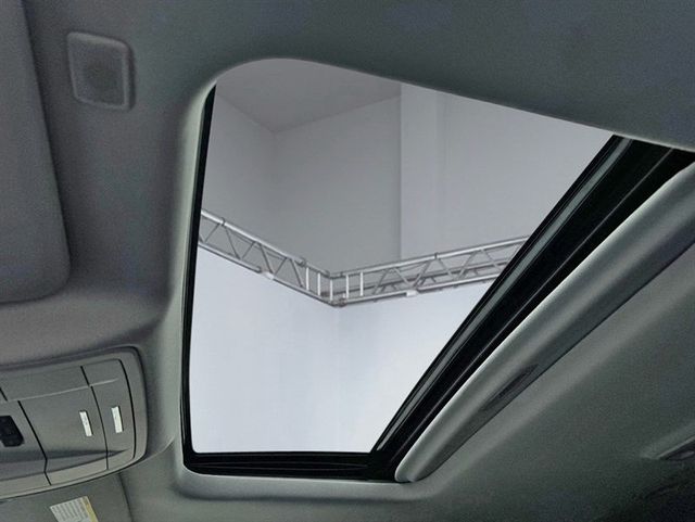 2019 Chevrolet Tahoe 4WD 4dr LT - 23018414 - 24