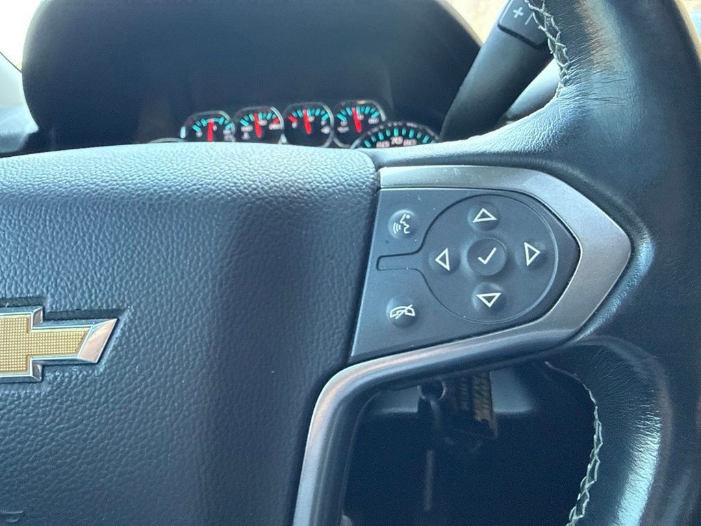 2019 Chevrolet Tahoe 4WD 4dr LT - 23078395 - 17