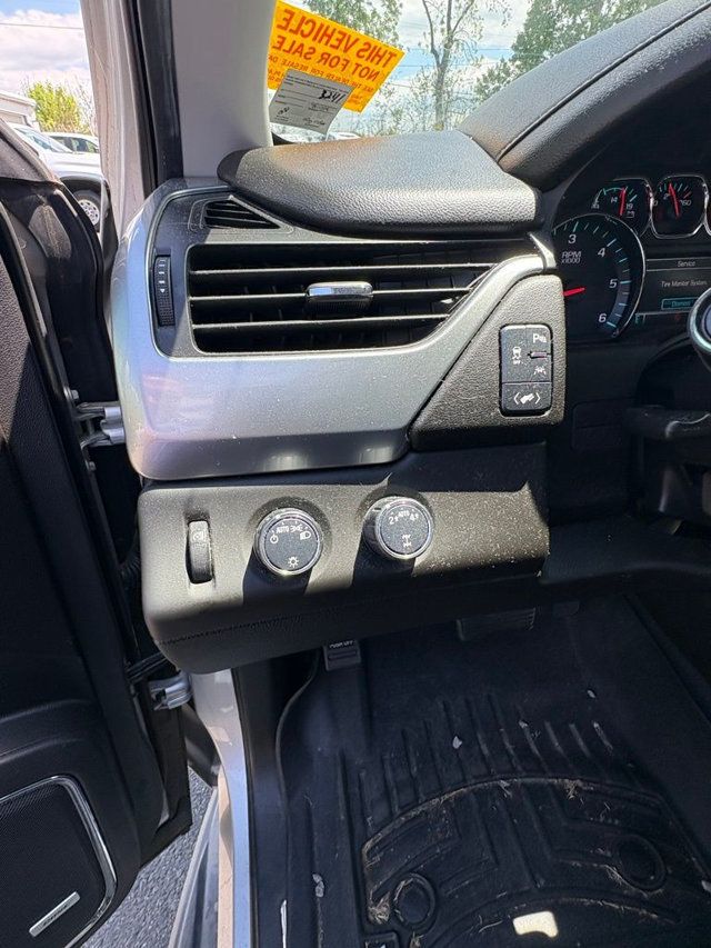 2019 Chevrolet Tahoe 4WD 4dr LT - 23021360 - 13