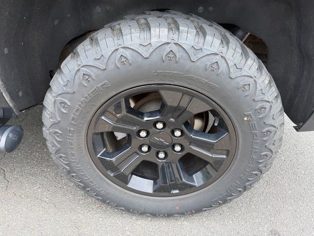 2019 Chevrolet Tahoe 4WD 4dr LT - 23055467 - 9