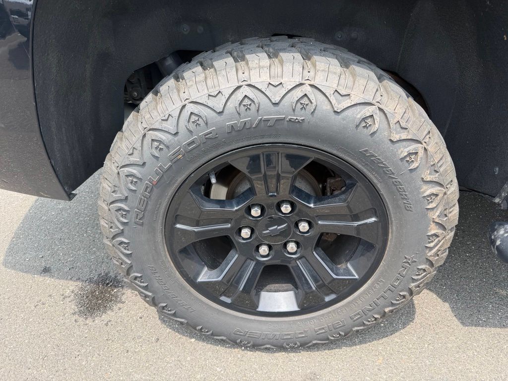 2019 Chevrolet Tahoe 4WD 4dr LT - 23071093 - 8