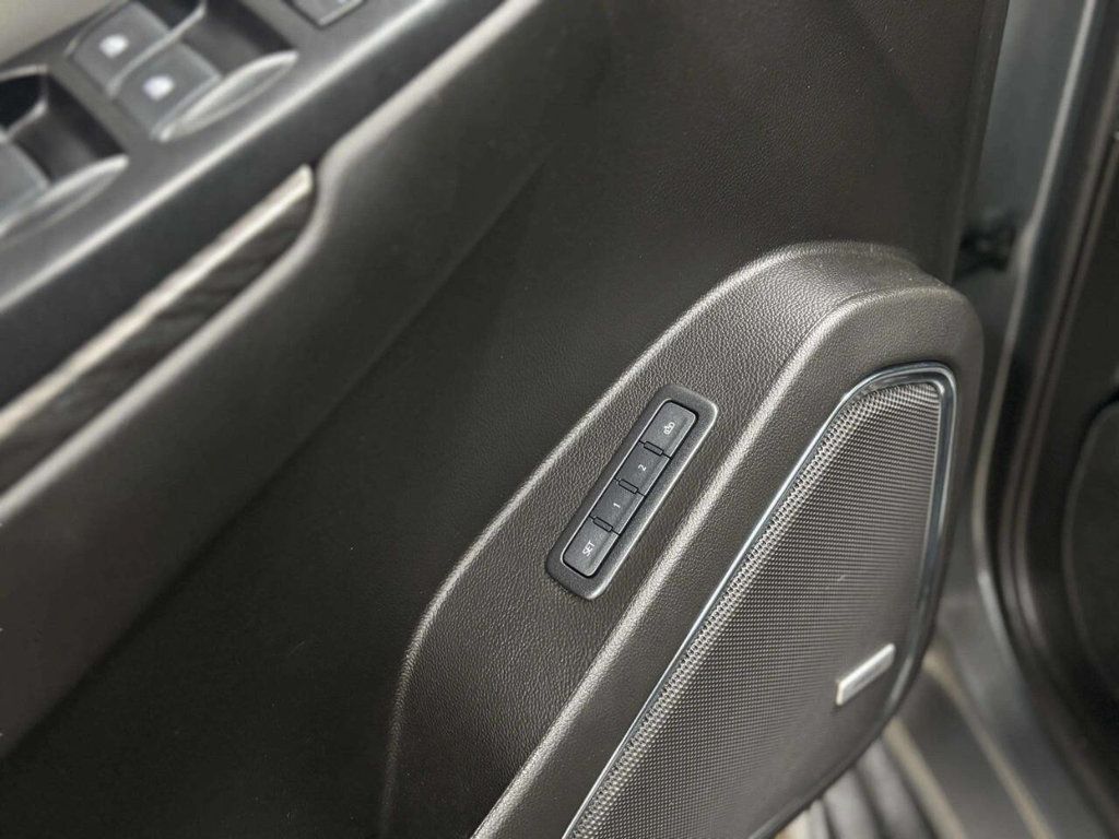 2019 Chevrolet Tahoe 4WD 4dr LT - 22972326 - 13