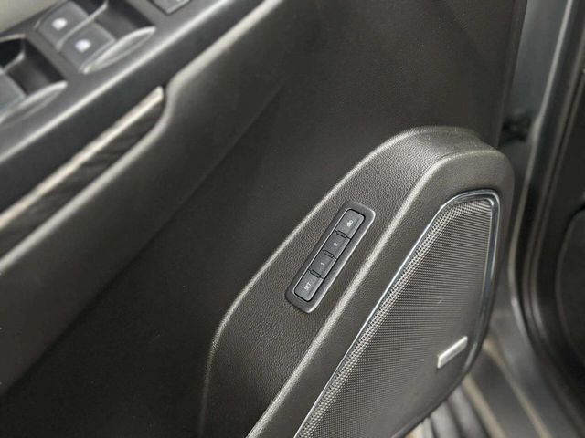 2019 Chevrolet Tahoe 4WD 4dr LT - 22972326 - 13