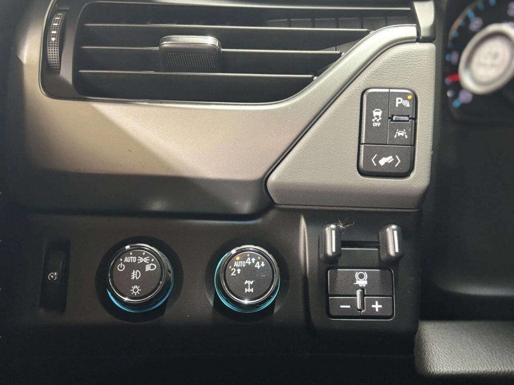 2019 Chevrolet Tahoe 4WD 4dr LT - 22972326 - 42