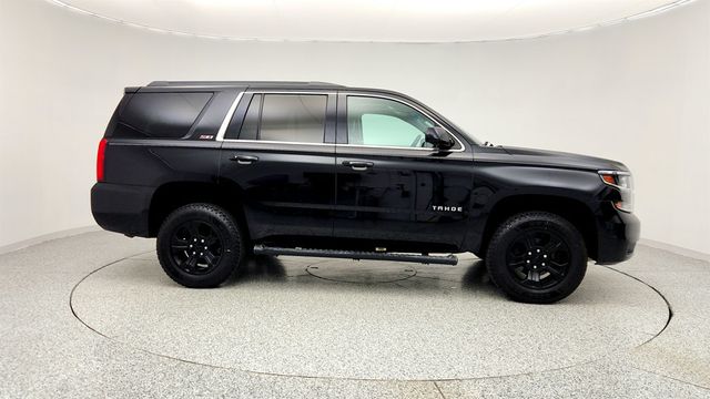 2019 Chevrolet Tahoe 4WD 4dr LT w/ Luxury + Sun, Entertainment and Destinations Pkgs - 22971709 - 3