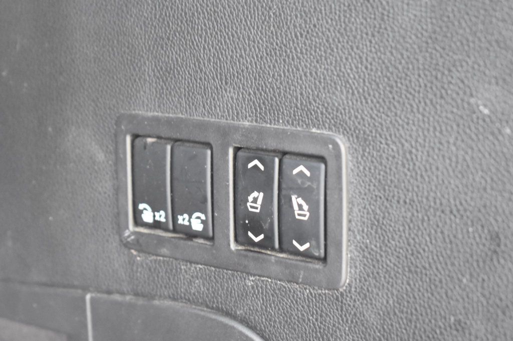 2019 Chevrolet Tahoe 4WD 4dr Premier - 23052238 - 29