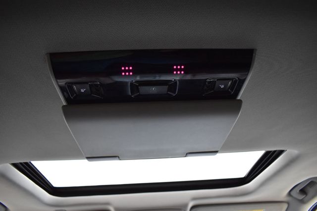 2019 Chevrolet Tahoe 4WD 4dr Premier - 23052238 - 42