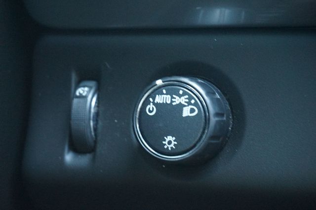 2019 Chevrolet Tahoe LT, PREMIUM WHEELS, MOON ROOF, LEATHER, TOWING PACKAGE - 23003414 - 24