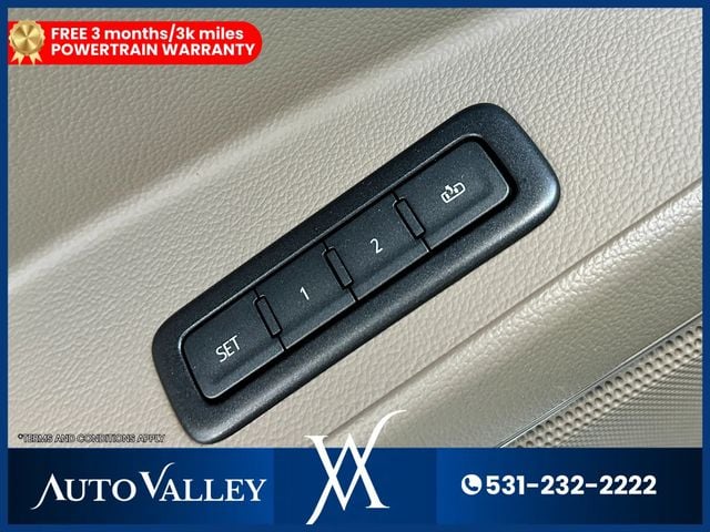 2019 Chevrolet Tahoe Premier Sport Utility 4D - 22954861 - 12