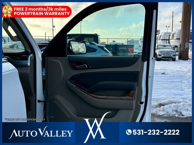 2019 Chevrolet Tahoe Premier Sport Utility 4D - 22954861 - 17