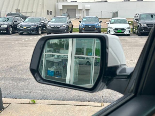 2019 Chevrolet Traverse AWD 4dr High Country w/2LZ - 22936999 - 17