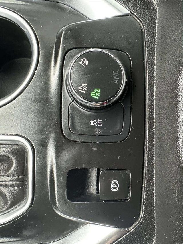 2019 Chevrolet Traverse AWD 4dr LS w/1LS - 23032537 - 27
