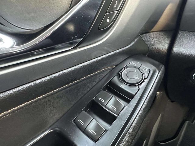 2019 Chevrolet Traverse AWD 4dr LT Cloth w/1LT - 23010047 - 27