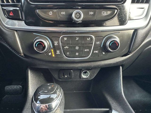 2019 Chevrolet Traverse AWD 4dr LT Cloth w/1LT - 23010047 - 34