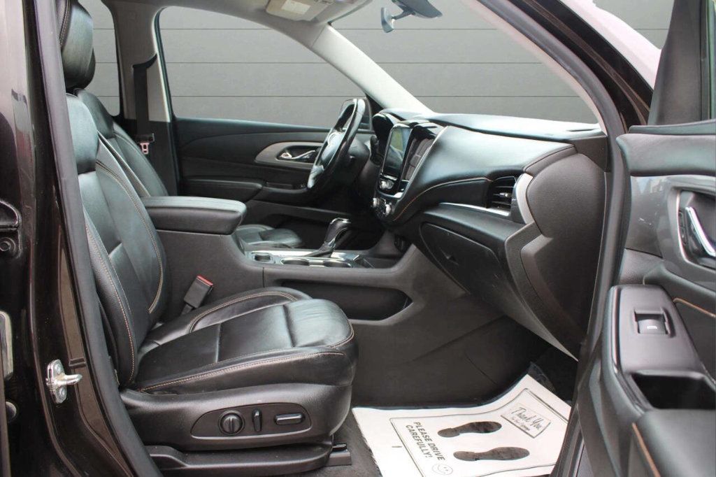 2019 Chevrolet Traverse AWD 4dr LT Leather w/3LT - 22928588 - 14