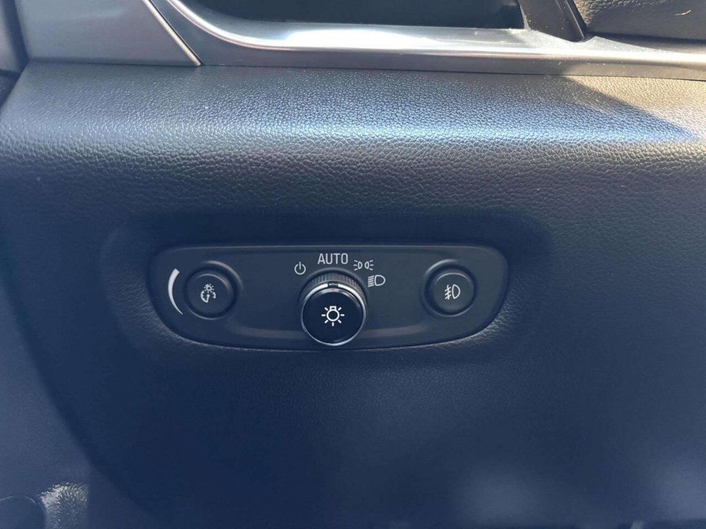 2019 Chevrolet Traverse AWD 4dr LT Leather w/3LT - 22939182 - 31