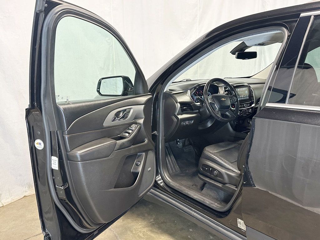 2019 Chevrolet Traverse AWD 4dr LT Leather w/3LT - 23054826 - 16