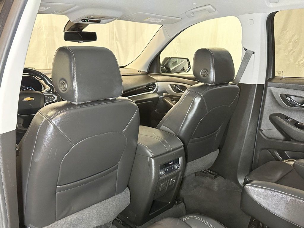 2019 Chevrolet Traverse AWD 4dr LT Leather w/3LT - 23054826 - 38