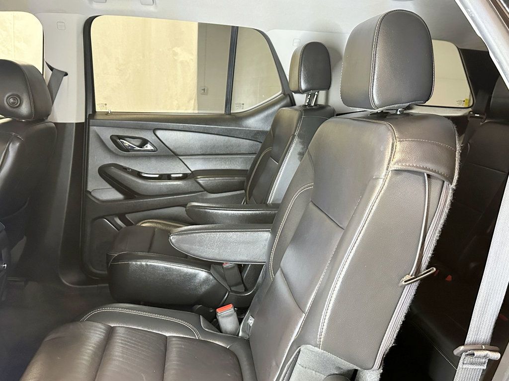 2019 Chevrolet Traverse AWD 4dr LT Leather w/3LT - 23054826 - 40