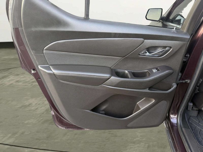 2019 Chevrolet Traverse AWD 4dr Premier w/1LZ - 23006137 - 23