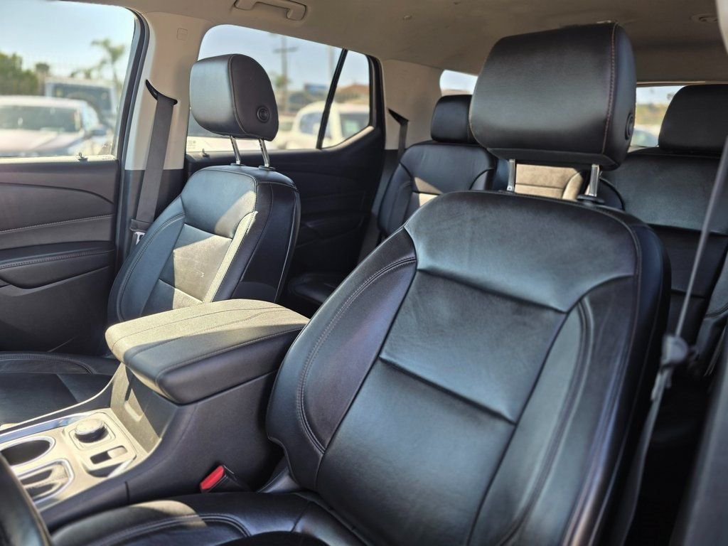 2019 Chevrolet Traverse AWD 4dr RS w/2LT - 22960533 - 16