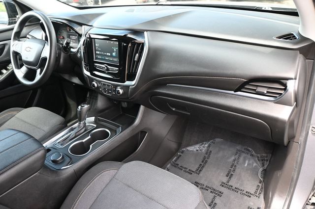 2019 Chevrolet Traverse FWD 4dr LS w/1LS - 23055785 - 9