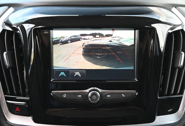 2019 Chevrolet Traverse FWD 4dr LS w/1LS - 23055785 - 12