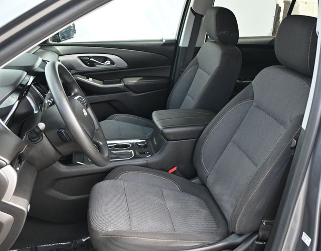 2019 Chevrolet Traverse FWD 4dr LS w/1LS - 23055785 - 13