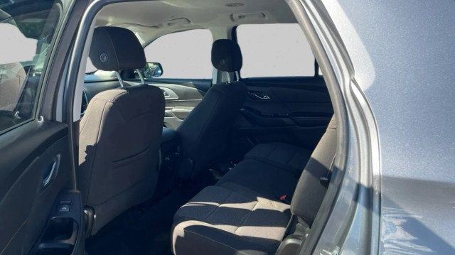 2019 Chevrolet Traverse FWD 4dr LS w/1LS - 23097848 - 10