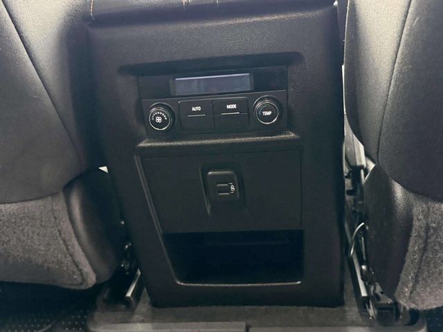 2019 Chevrolet Traverse FWD 4dr LT Cloth w/1LT - 22970624 - 30