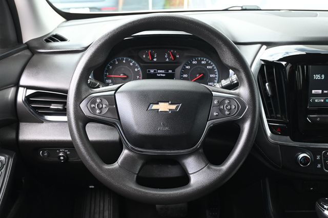 2019 Chevrolet Traverse LS - 23045705 - 10