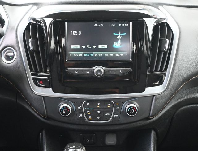 2019 Chevrolet Traverse LS - 23045705 - 11