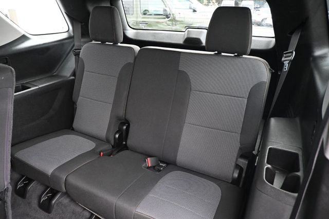 2019 Chevrolet Traverse LS - 23045705 - 17
