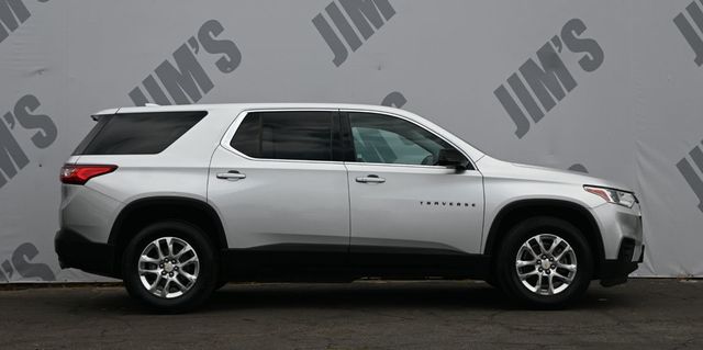 2019 Chevrolet Traverse LS - 23045705 - 3