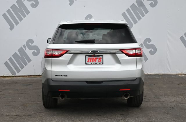 2019 Chevrolet Traverse LS - 23045705 - 4