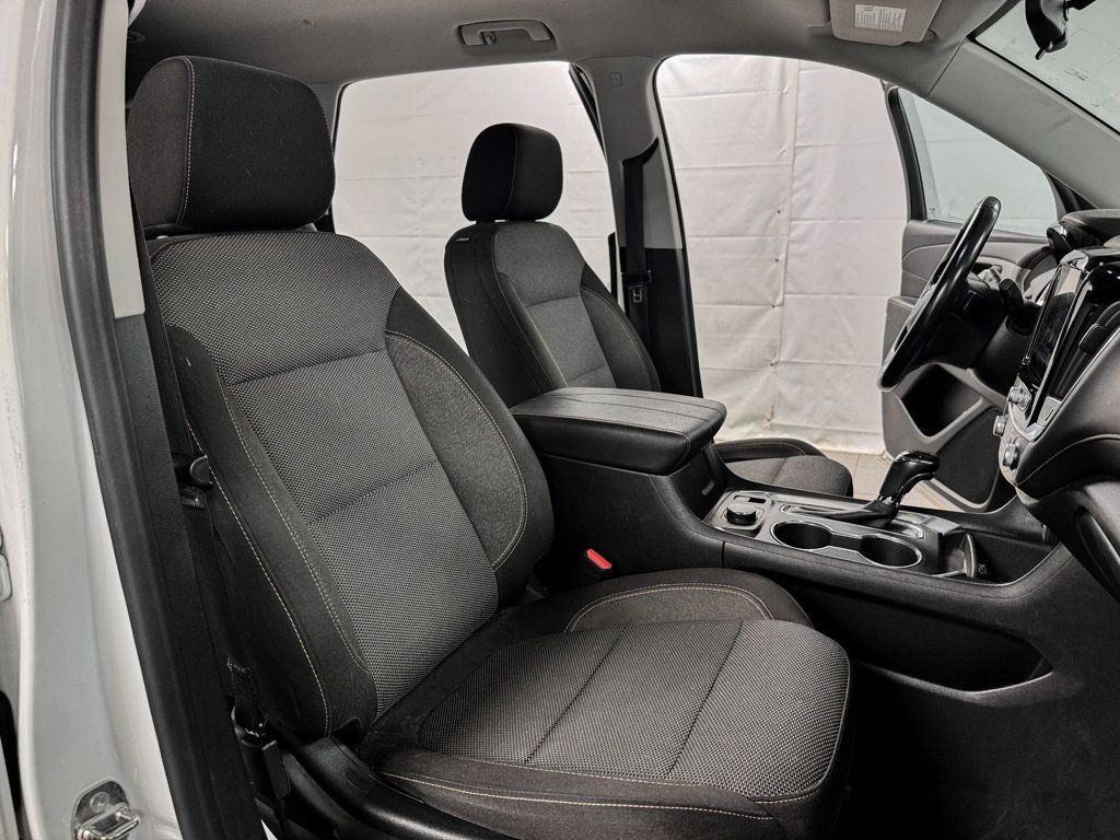 2019 Chevrolet Traverse LT - 23058844 - 12