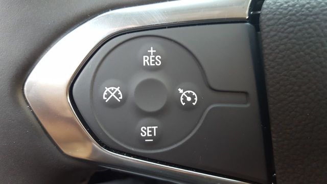 2019 Chevrolet Traverse LT AWD - 18455297 - 17