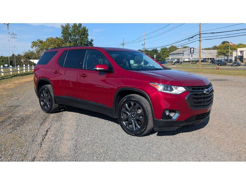 2019 Chevrolet Traverse RS photo 2