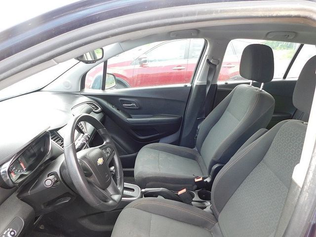 2019 Chevrolet Trax 4d SUV FWD LS - 22795207 - 8